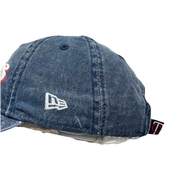 Minnesota Twins Hat Cap Strap Back Blue  Spell Out Logo Dad Adjustable Womens - Picture 6 of 9